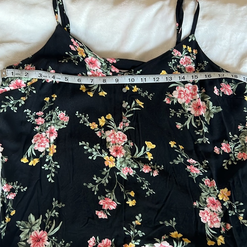 Old Navy Floral Spaghetti Tank - Picture 5 of 6